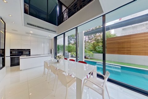 Дом в Ваттхане, Бангкок, Таиланд с 5 спальнями  № 160833 - фото 2