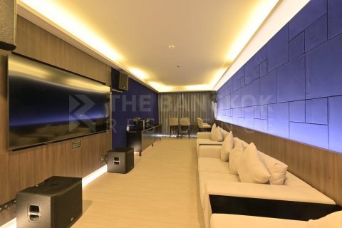 Condo à Bangkok, Thaïlande, 2 chambres № 185679 - photo 8
