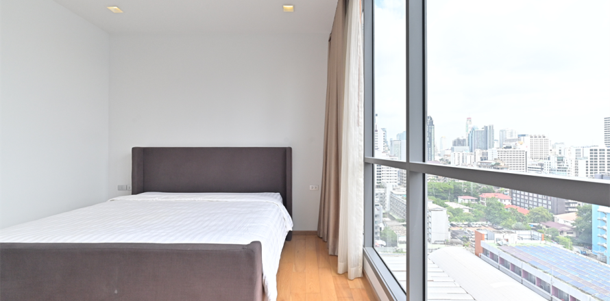 Condo à Bangkok, Thaïlande, 3 chambres № 185684