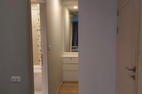 Condo in Bangkok, Thailand, 1 bedroom № 185683 - photo 7