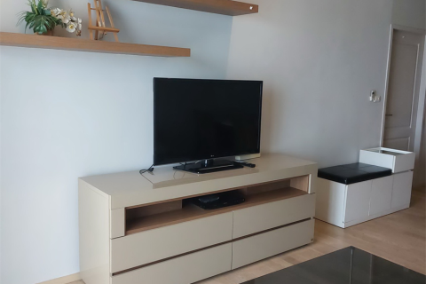 Condo in Bangkok, Thailand, 1 bedroom № 185683 - photo 2