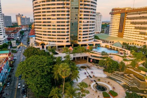 Studio in the Condo in Pattaya, Thailand  № 145503 - photo 1