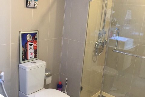 Кондоминиум с 2 спальнями в Бангкоке, Таиланд № 143993 - фото 15