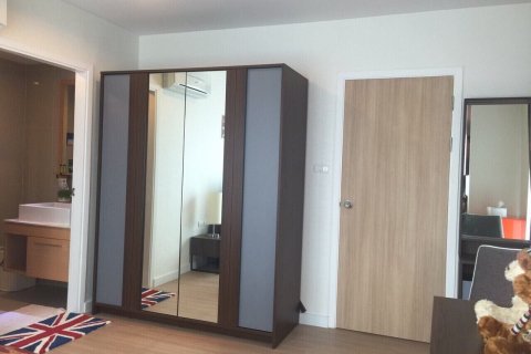 Кондоминиум с 2 спальнями в Бангкоке, Таиланд № 143993 - фото 12