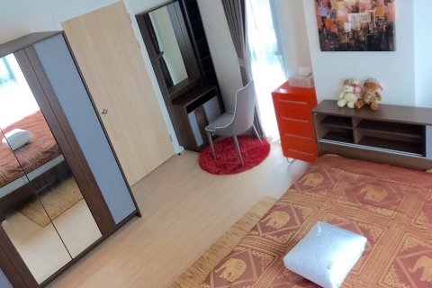 Кондоминиум с 2 спальнями в Бангкоке, Таиланд № 143993 - фото 10