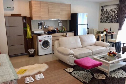 Кондоминиум с 2 спальнями в Бангкоке, Таиланд № 143993 - фото 1