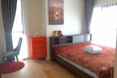 Кондоминиум с 2 спальнями в Бангкоке, Таиланд № 143993 - фото 9