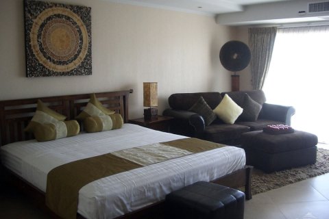 Studio dans le Condo sur Jomtien Beach, Pattaya, Thaïlande № 204429 - photo 4