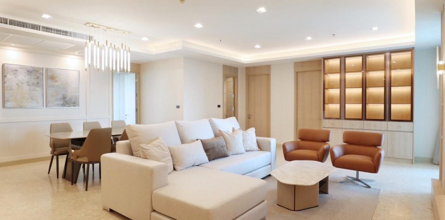 Кондоминиум с 3 спальнями в Клонг Тоэй, Бангкок, Таиланд № 139356