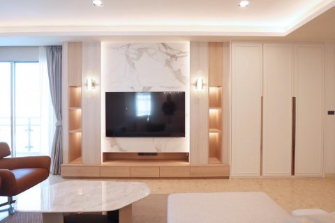 Кондоминиум с 3 спальнями в Клонг Тоэй, Бангкок, Таиланд № 139356 - фото 3