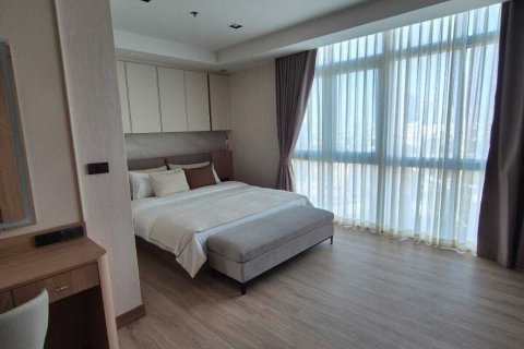 Кондоминиум с 3 спальнями в Клонг Тоэй, Бангкок, Таиланд № 139356 - фото 9