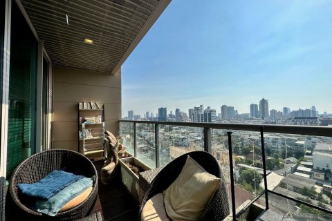 Кондоминиум с 2 спальнями в Ян Наве, Бангкок, Таиланд № 139357 - фото 2