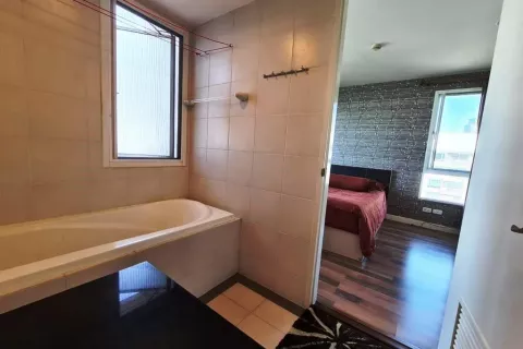 Кондоминиум с 2 спальнями в Пхая Тая, Бангкок, Таиланд № 139468 - фото 11