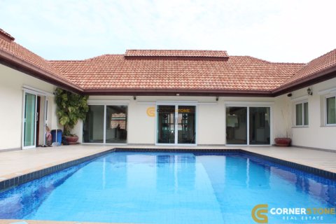 Studio in Chonburi, Thailand № 27176