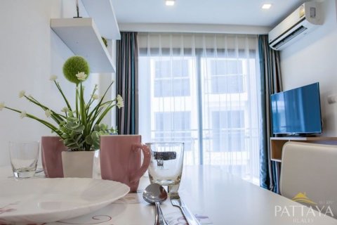 Condo à Pattaya, Thaïlande, 1 chambre  № 204273 - photo 2