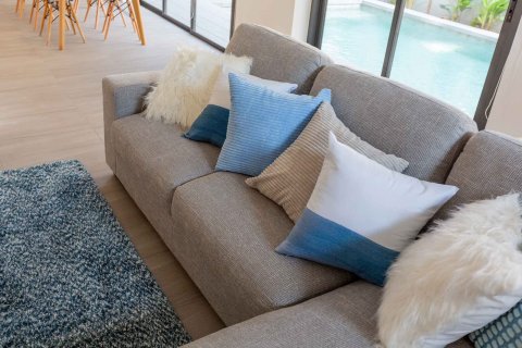 Villa in Chiang Mai, Thailand 3 bedrooms № 164974 - photo 23