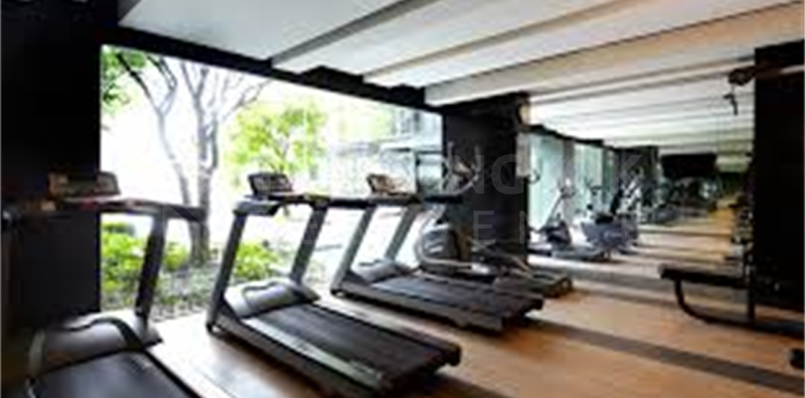 Condo à Bangkok, Thaïlande, 3 chambres  № 185372
