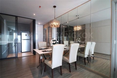 Condo in Bangkok, Thailand, 2 bedrooms № 185371 - photo 3