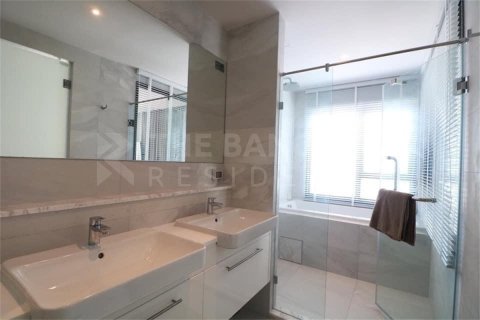 Condo in Bangkok, Thailand, 2 bedrooms № 185371 - photo 6