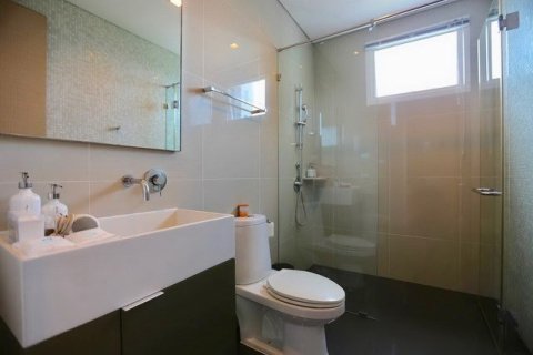Eigentumswohnung auf Jomtien Beach, Pattaya, Thailand, 2 Schlafzimmer  № 222923 - Foto 15