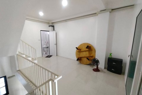 Шопхаус в Чиангмае, Таиланд  № 164348 - фото 26