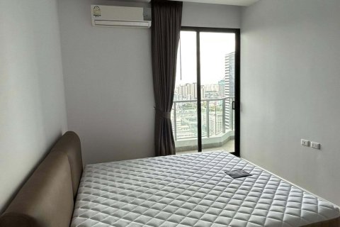 Studio in the Condo in Huai Khwang, Bangkok, Thailand  № 164352 - photo 2