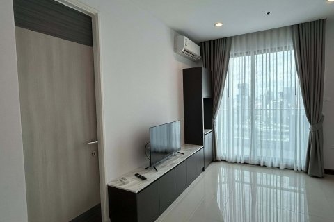 Studio in the Condo in Huai Khwang, Bangkok, Thailand  № 164352 - photo 5