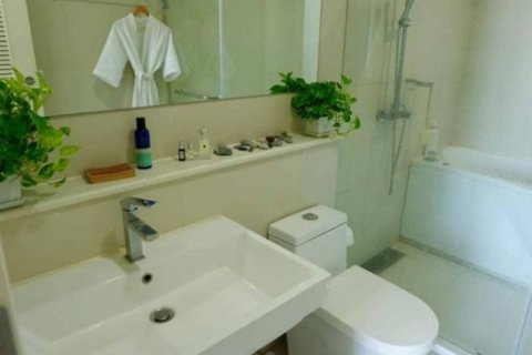 Студия в кондо в Ваттхане, Бангкок, Таиланд № 164353 - фото 10