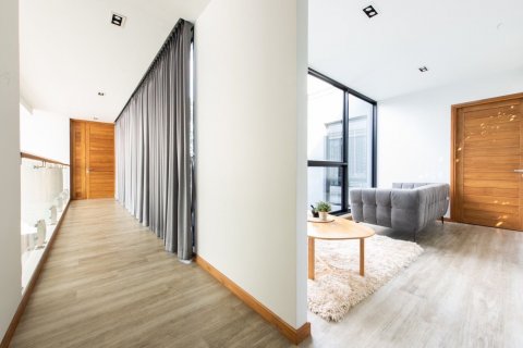House in Hang Dong, Thailand 4 bedrooms № 146198 - photo 21