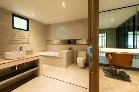 House in Hang Dong, Thailand 4 bedrooms № 146198 - photo 13