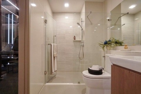 Condo à Chatuchak, Bangkok, Thaïlande, 2 chambres  № 140319 - photo 5