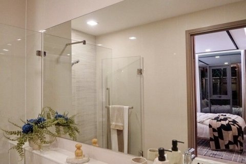 Condo à Chatuchak, Bangkok, Thaïlande, 2 chambres  № 140319 - photo 11