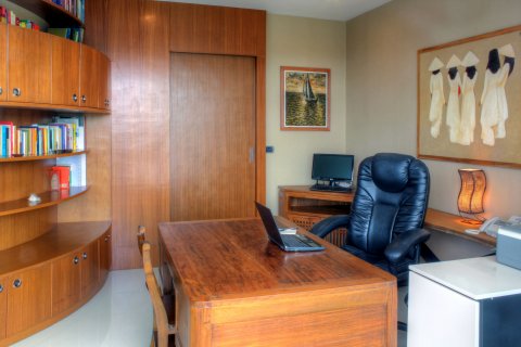 Вилла в Пхукете, Таиланд с 6 спальнями  № 139153 - фото 19