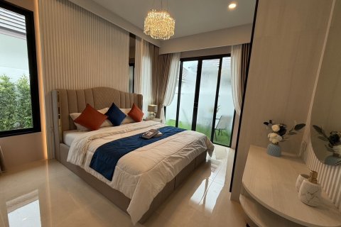 Villa in Pattaya, Thailand 3 bedrooms № 139151 - photo 10