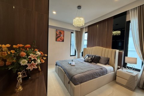 Villa in Pattaya, Thailand 3 bedrooms № 139151 - photo 15