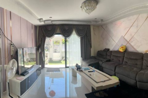 Дом в Вичите, Таиланд с 3 спальнями  № 162721 - фото 4