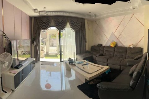 Дом в Вичите, Таиланд с 3 спальнями  № 162721 - фото 3