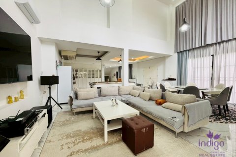 Maison à San Sai, Thaïlande 7 chambres № 170322 - photo 3