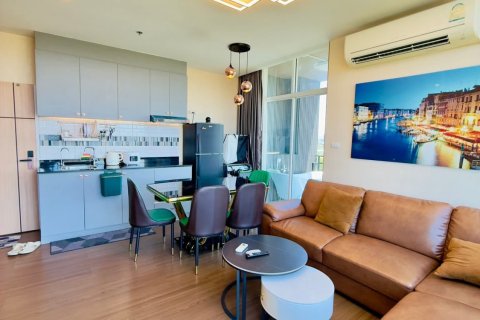 Apartamento de 2 habitaciones en Pattaya, Tailandia № 170325 - foto 3
