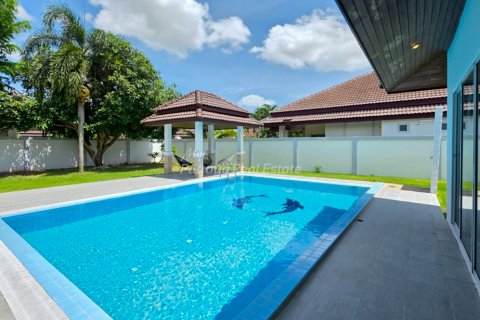 House in Sattahip, Thailand 3 bedrooms № 170321 - photo 20