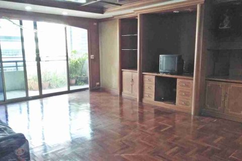 Condo à Bangkok, Thaïlande, 4 chambres  № 183332 - photo 13