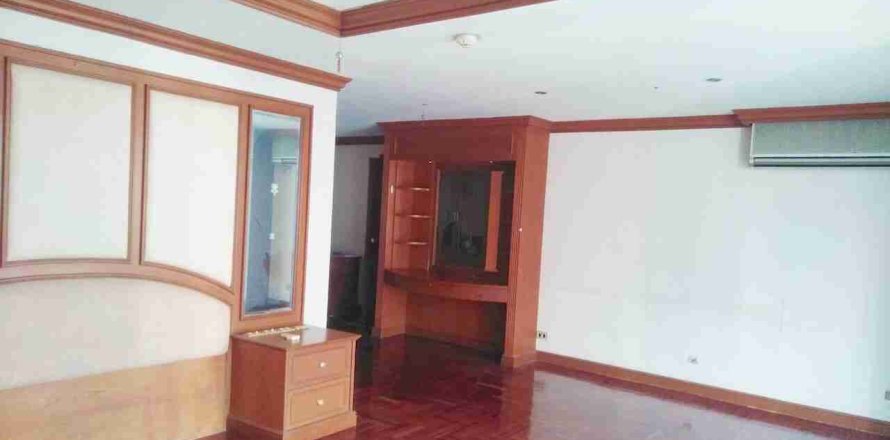 Condo à Bangkok, Thaïlande, 4 chambres  № 183332
