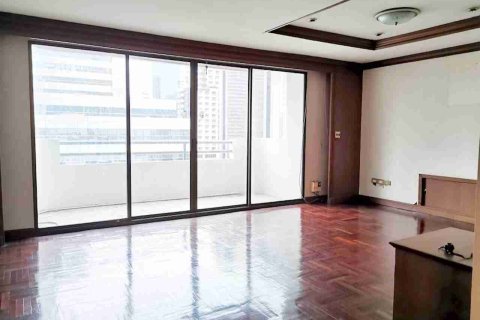 Condo à Bangkok, Thaïlande, 4 chambres  № 183332 - photo 10