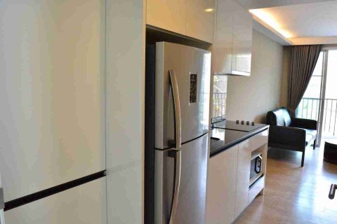Condo in Bangkok, Thailand, 2 bedrooms № 183330 - photo 7