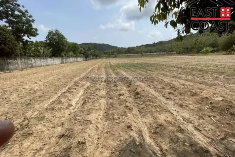 Terreno en Pattaya, Tailandia № 213216 - foto 3