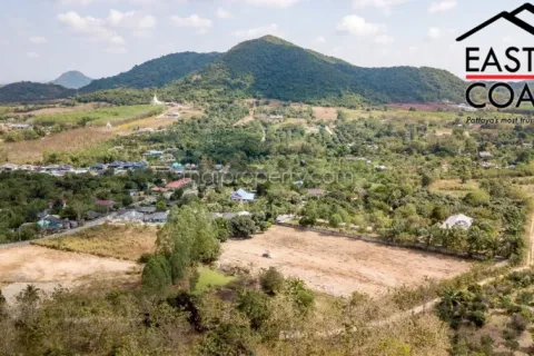 Terreno en Pattaya, Tailandia № 213216 - foto 24
