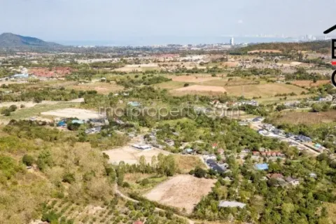 Terreno en Pattaya, Tailandia № 213216 - foto 19