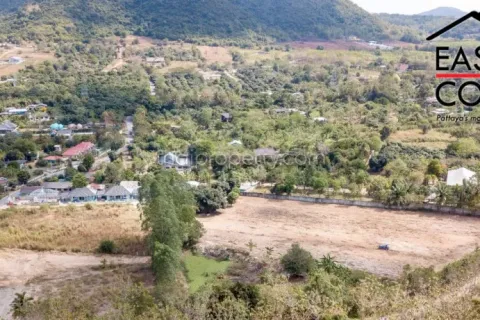 Terreno en Pattaya, Tailandia № 213216 - foto 28
