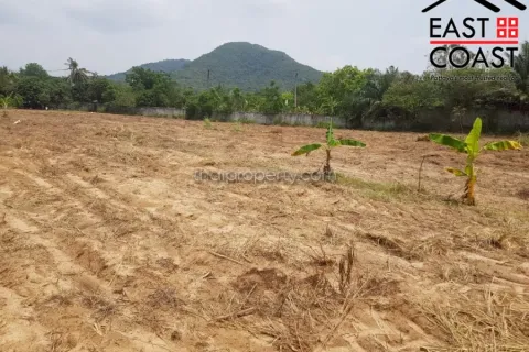 Terreno en Pattaya, Tailandia № 213216 - foto 8