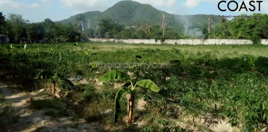Terreno en Pattaya, Tailandia № 213216